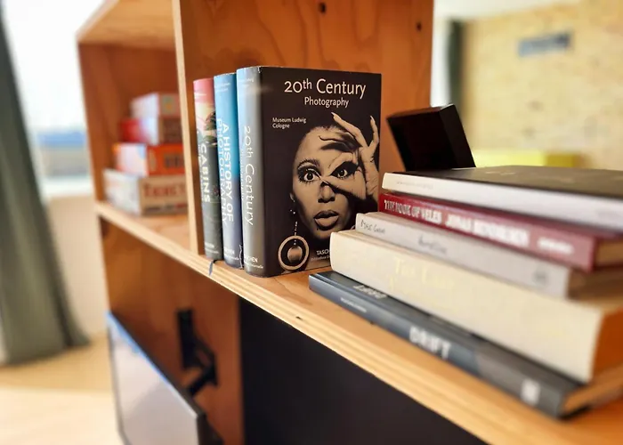 Cozy With Outdoor Space 招待所 3*